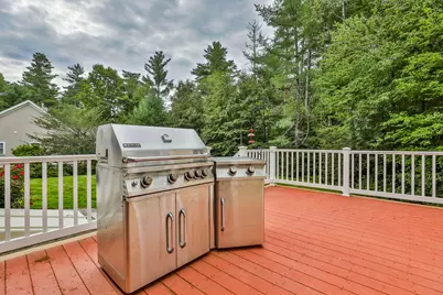14 Hancock Drive, Bedford, NH 03110 - Photo 8