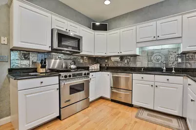 14 Hancock Drive, Bedford, NH 03110 - Photo 24