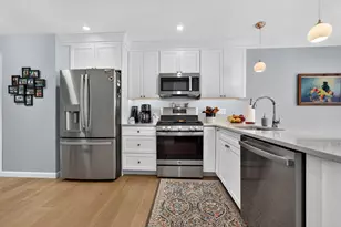 4 Autumn Ln, Raymond, NH 03077 - Photo 10
