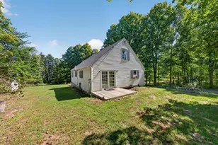 454 E Dunbarton Rd, Goffstown, NH 03045 - Photo 26
