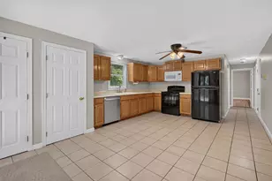 454 E Dunbarton Rd, Goffstown, NH 03045 - Photo 8