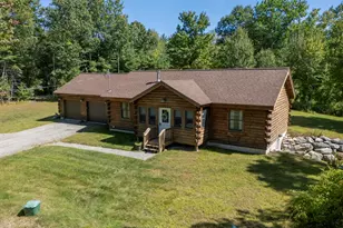 663 Bedford Rd, New Boston, NH 03070 - Photo 1