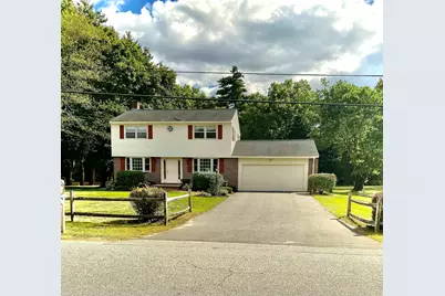 8 Southgate Drive, Bedford, NH 03110 - Photo 2