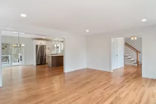 189 N Main St, Salem, NH 03079 - Photo 8