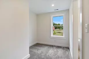 244 Oak St, Dover, NH 03820 - Photo 34
