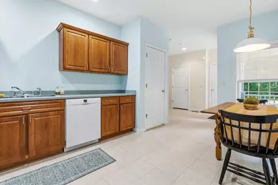 34 Mammoth Road #25, Hooksett, NH 03106 - Photo 18