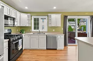 204 Washington St, Dover, NH 03820 - Photo 8