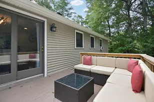 178 Island Pond Rd, Derry, NH 03038 - Photo 28