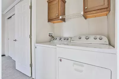 22 Bell Drive, Salem, NH 03079 - Photo 10