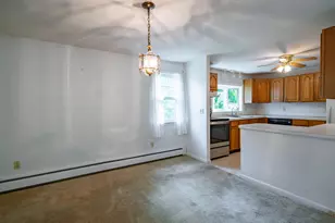 136 Maple Ave, Atkinson, NH 03811 - Photo 18
