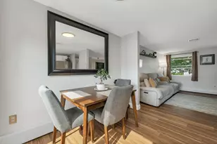 5 Renard St, Manchester, NH 03109 - Photo 8