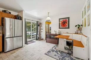 183 Maple Ave, Claremont, NH 03743 - Photo 6
