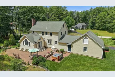 10 Winding Valley Road, Hollis, NH 03049 - Photo 2