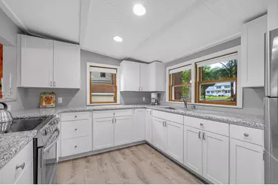 297 Shore Drive, Salem, NH 03062 - Photo 12