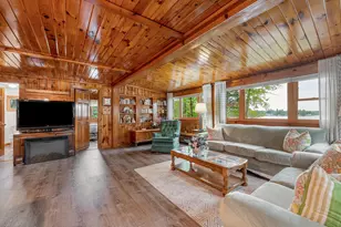 297 Shore Dr, Salem, NH 03062 - Photo 8