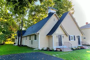 18 Oak St, Derry, NH 03038 - Photo 1