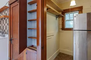 27 Fowler St, Keene, NH 03431 - Photo 8