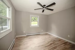 14 Richard Ct, Raymond, NH 03077 - Photo 12