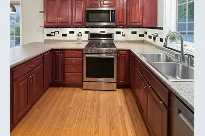 9 Plummer Street, Goffstown, NH 03045 - Photo 6