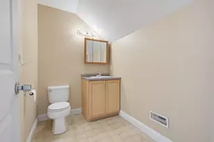 101 Maple St, Manchester, NH 03103 - Photo 34