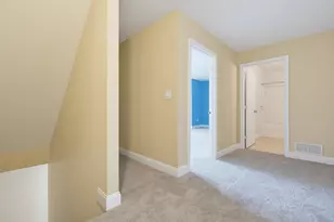 101 Maple St, Manchester, NH 03103 - Photo 22
