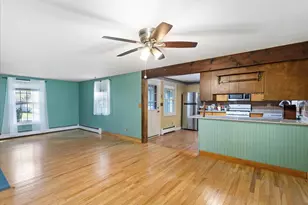 8 Juniper Rd, Derry, NH 03038 - Photo 10