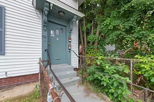 292 Main St, Manchester, NH 03102 - Photo 2