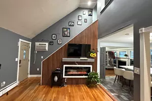 123 S Jewett St, Manchester, NH 03103 - Photo 2