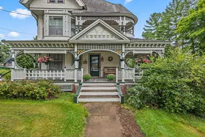89 Bunker Hill Street, Lancaster, NH 03584 - Photo 4