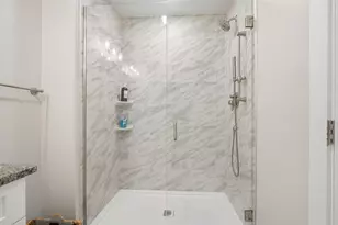 79 Thornton St, Portsmouth, NH 03801 - Photo 20