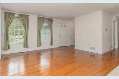 14 Tower Circle, Concord, NH 03303 - Photo 6