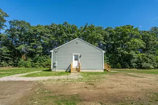 56 Shaw Rd, Barnstead, NH 03218 - Photo 4