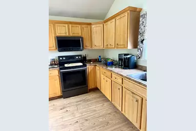 39 Pike Street, Nashua, NH 03062 - Photo 14
