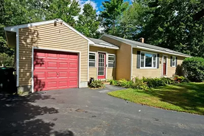 5 Cyr Drive, Hooksett, NH 03106 - Photo 4