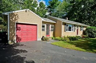 5 Cyr Dr, Hooksett, NH 03106 - Photo 4