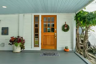 220 Stockbridge Corner Rd, Alton, NH 03809 - Photo 4