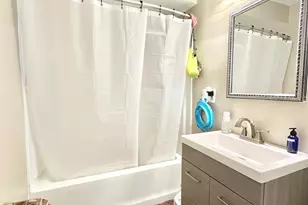 21 Brock St, Manchester, NH 03102 - Photo 22
