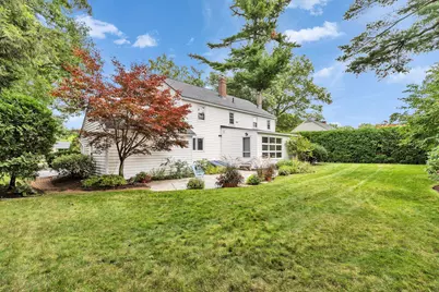 147 Kearney Street, Manchester, NH 03104 - Photo 4