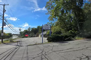 6 Louisburg Square, Nashua, NH 03060 - Photo 2
