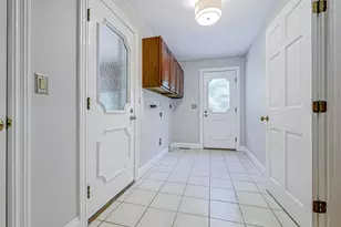 33 Indian Rock Rd, Nashua, NH 03063 - Photo 36
