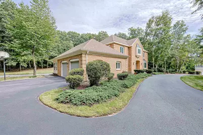 33 Indian Rock Road, Nashua, NH 03063 - Photo 4
