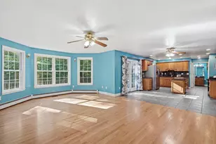 6 Dunnmoore Dr, Bow, NH 03304 - Photo 18