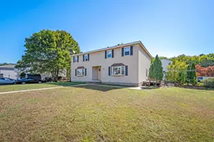 30 Norman Dr, Derry, NH 03038 - Photo 1