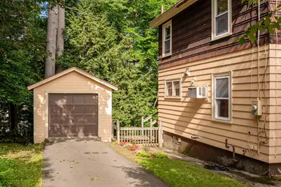 16 Bay Street, Claremont, NH 03743 - Photo 18