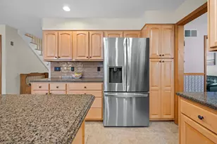 19 Highland Rd, Kensington, NH 03833 - Photo 10