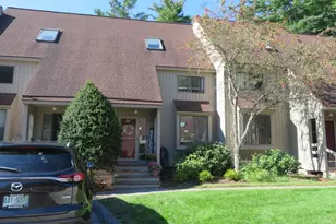 34 Pimlico Ct, Bedford, NH 03110 - Photo 1