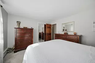 340 Charlotte St, Manchester, NH 03103 - Photo 14