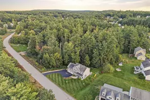 189 Badger Hill Dr, Milford, NH 03055 - Photo 48