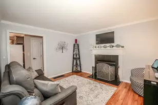 189 Badger Hill Dr, Milford, NH 03055 - Photo 12