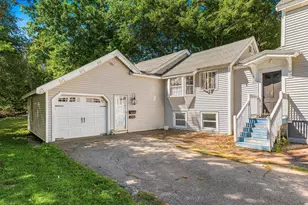 20 Epping Rd, Exeter, NH 03833 - Photo 2